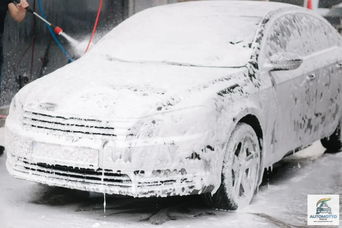 Foam Car Washing for a Cleaner Exterior